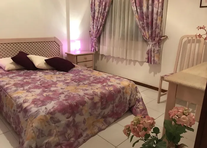 Appartement T1 - Da Rocha - Com Vistas De Mar E Terraco