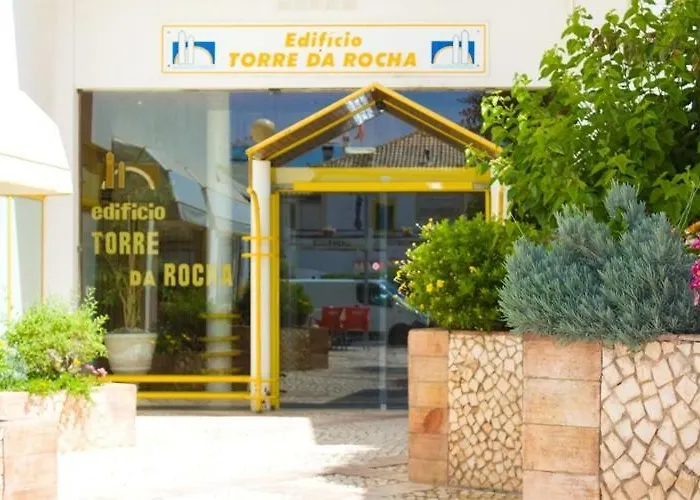 T1 - Da Rocha - Com Vistas De Mar E Terraco *